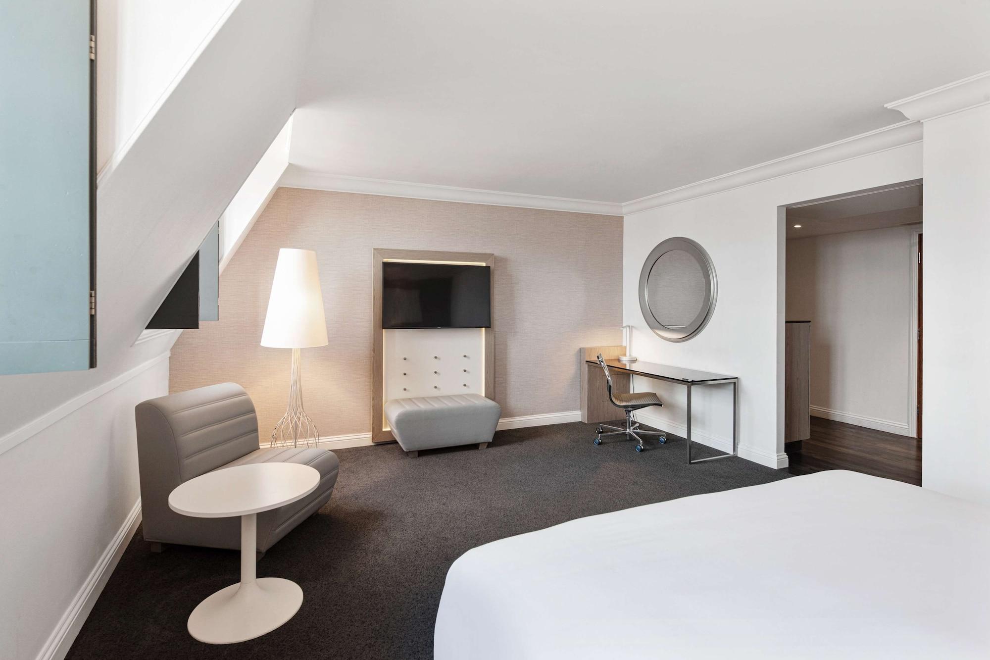 Hotel Radisson Blu Hotel, Leeds Centre 4*