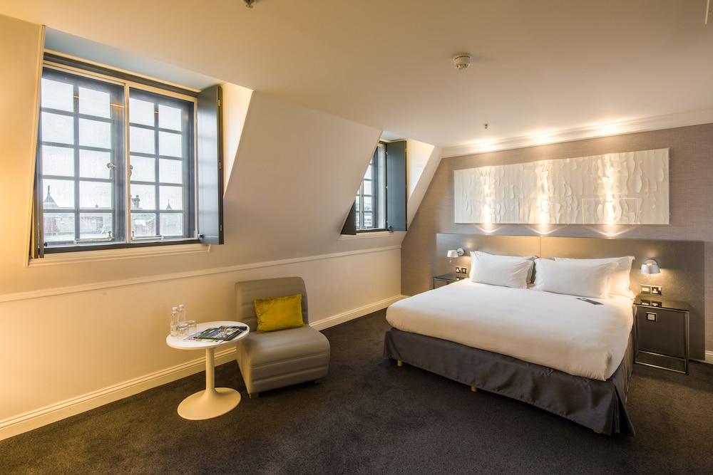 Radisson Blu Hotel, Leeds Centre Hotel 4*